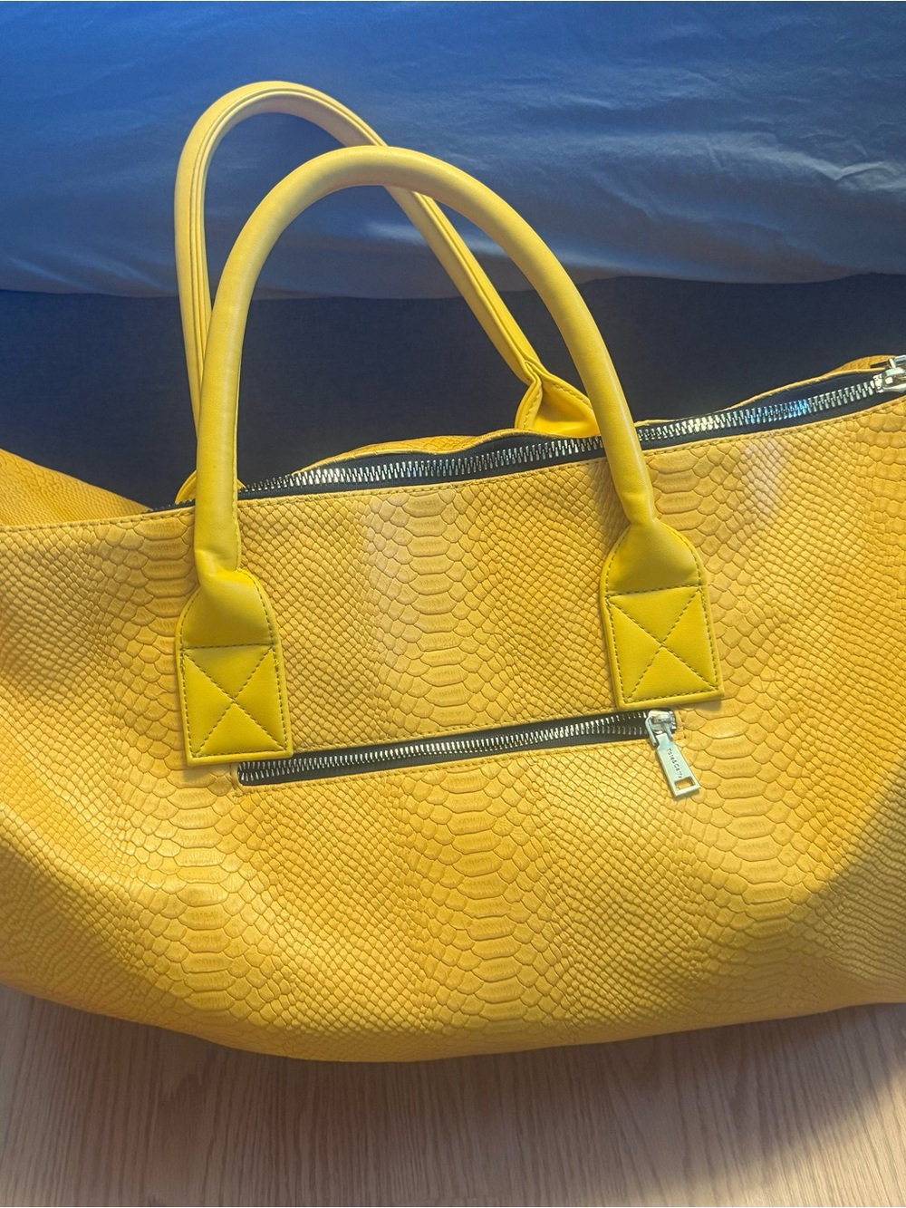 Tote & Carry Mustard Apollo Travel Set - Picture 7 of 15